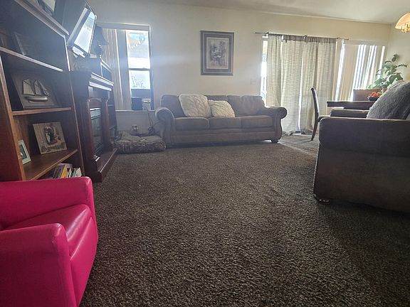 4th image of 3020 Saratoga Ave