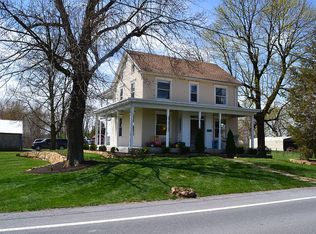 124 E Main St, Fayetteville, PA 17222