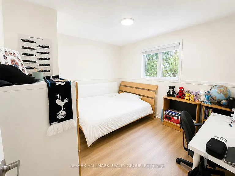 1374 Chicory Pl — Photo 18