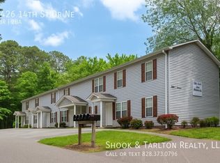 1426 14th Street Dr NE, Hickory, NC 28601