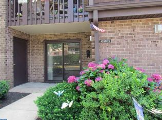 1101 Delaire Landing Rd #101, Philadelphia, PA 19114