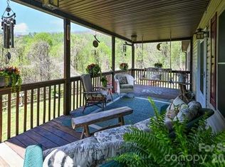 2 Ruffed Grouse Dr, Weaverville, NC 28787