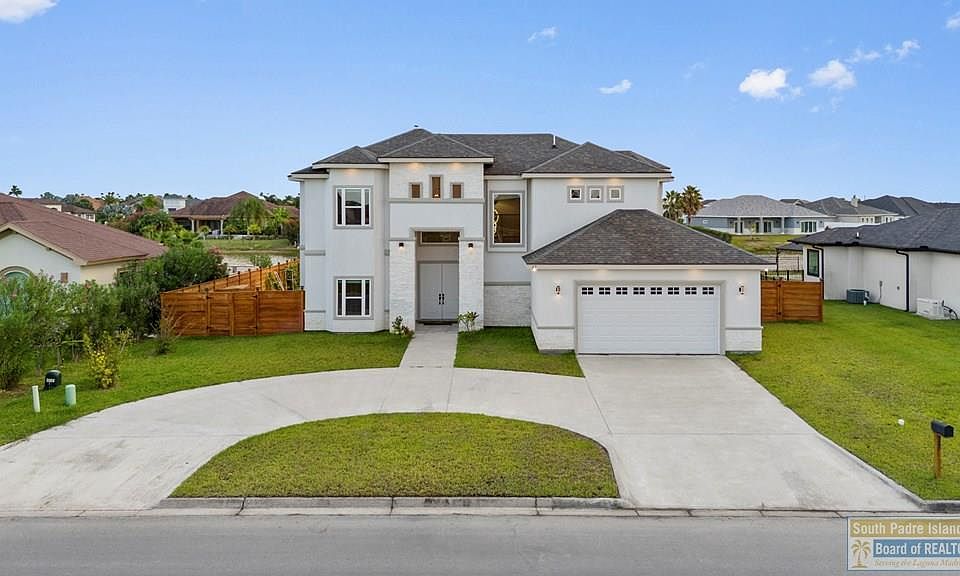 1st image of 27 Whooping Crane Dr