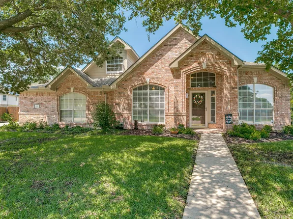 106 Rolling Rock Dr, Trophy Club, TX 76262