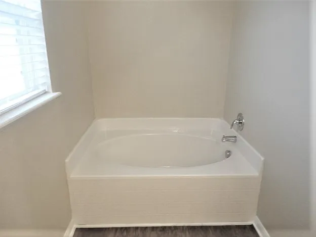 2803 Heathgate Way — Photo 10