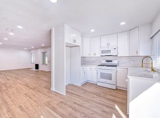 961 S Mintwood Ln, Anaheim, CA