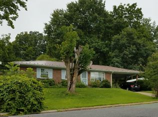 302 George St, Staunton, VA 24401