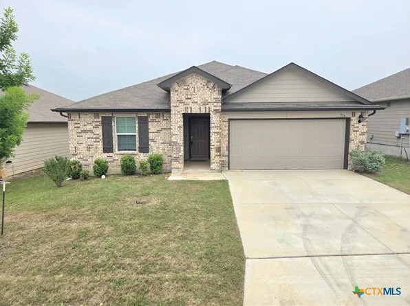 716 Monarch Dr, Seguin, TX 78155