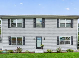 17 Woody Glen Rd, Harwich, MA 02645