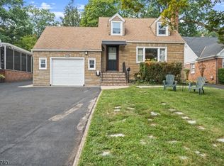 338 Mount Prospect Ave, Clifton, NJ 07012
