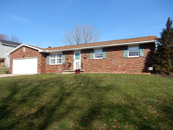 2nd image of 2 Vaughn Ct