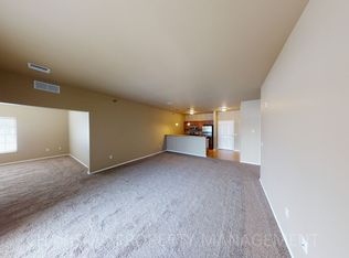 705 S 8th Ave #114, Brandon, SD 57005