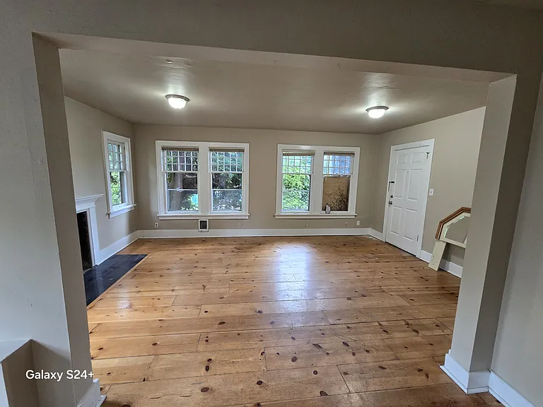 13041 E Marginal Way S #1 — Photo 10