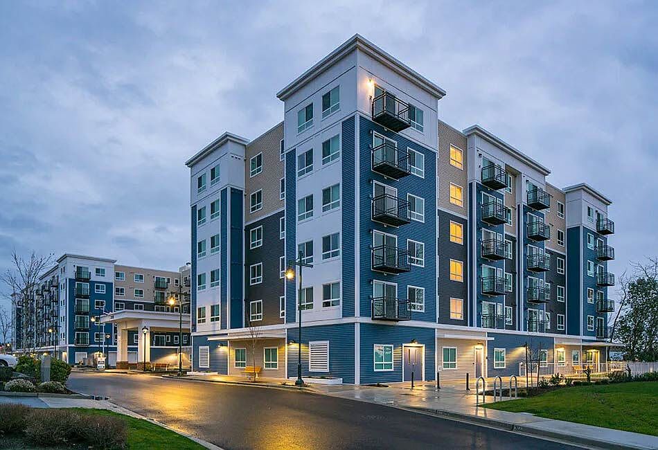 Building Photo 3