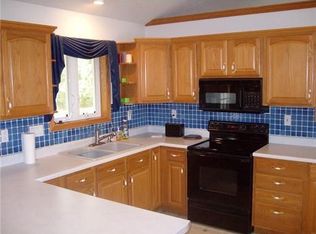 4330 F Ave NW, Cedar Rapids, IA 52405