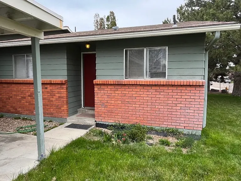 424 E Maine Ave — Photo 2