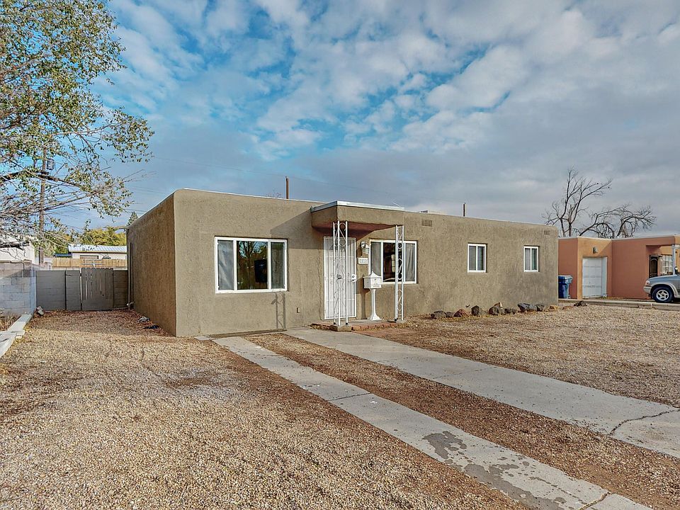 1st image of 2518 Cardenas Dr NE