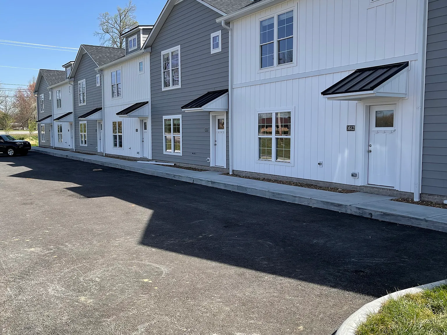 2 bed, 2.5 bath, 1550 sqft, $1,550 — Photo 3