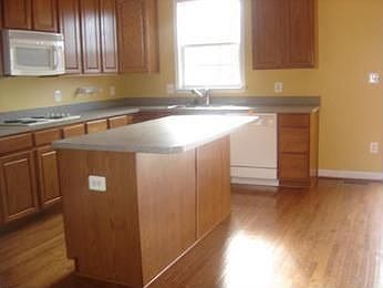 2nd image of 12742 Gladys Retreat Cir #64