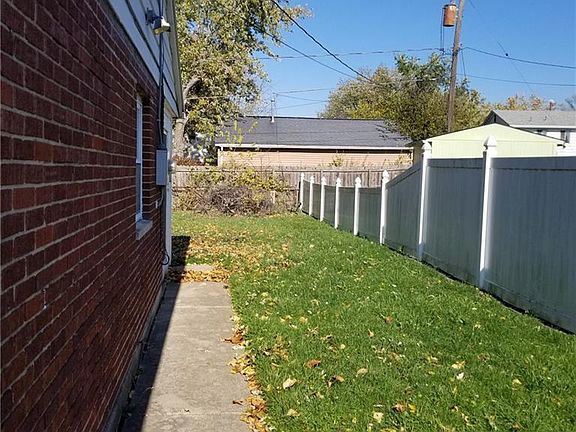 2nd image of 6361 Kingsbury Dr