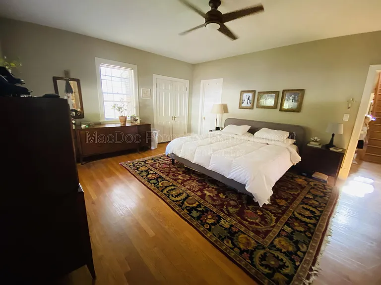 916 Sylvania Ave — Photo 19