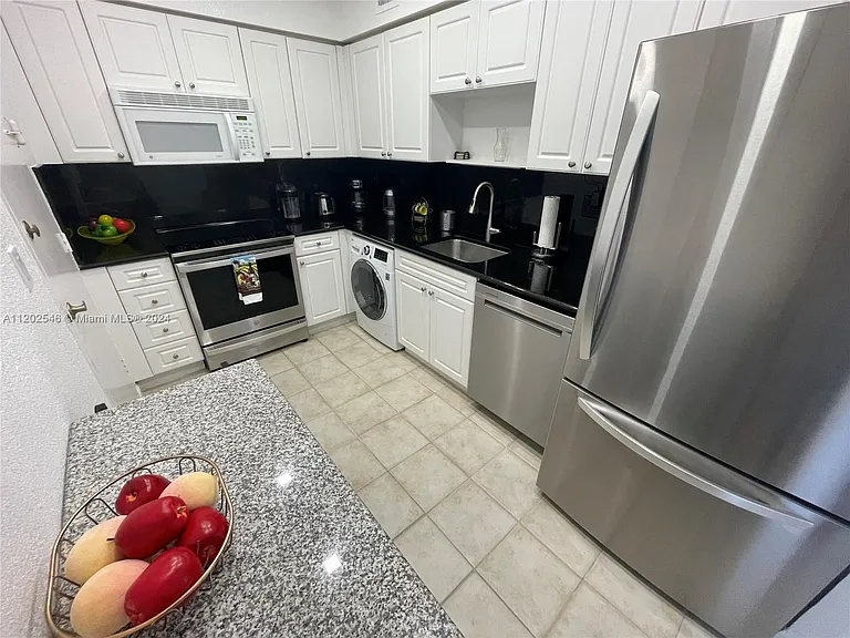 2501 S Ocean Dr #Penthouse 28 — Photo 7