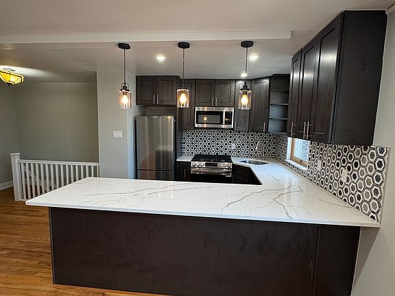 2nd image of 1756 Seminole Ave #G