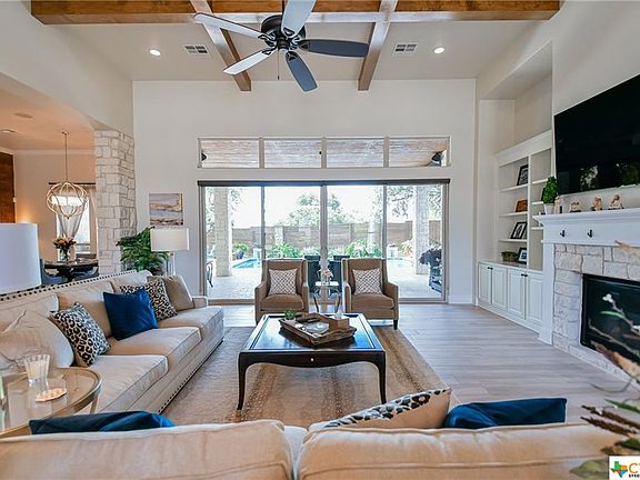 3rd image of 6318 Brayson Oaks Ct