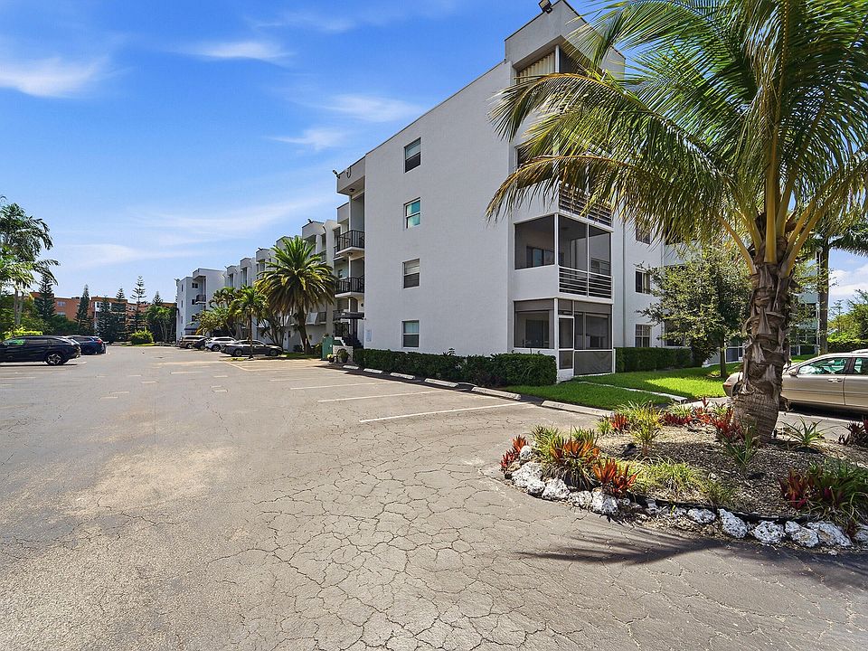 1st image of 3000 E SUNRISE LAKES Drive E #223