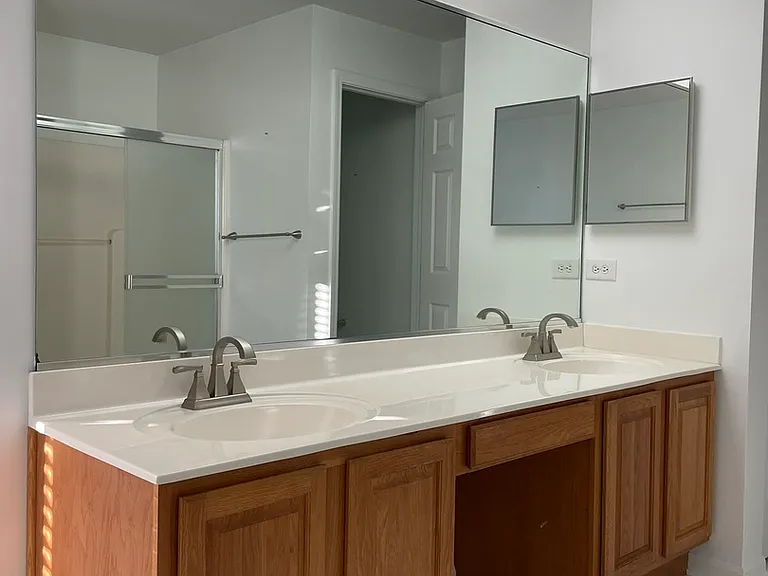 1670 Highmeadow Ln — Photo 23