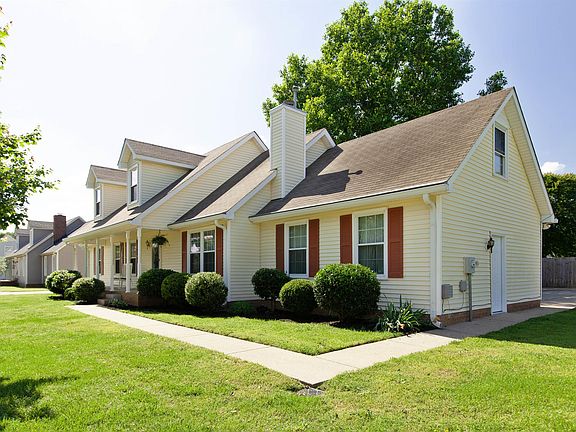 2nd image of 101 Wintergreen Ct