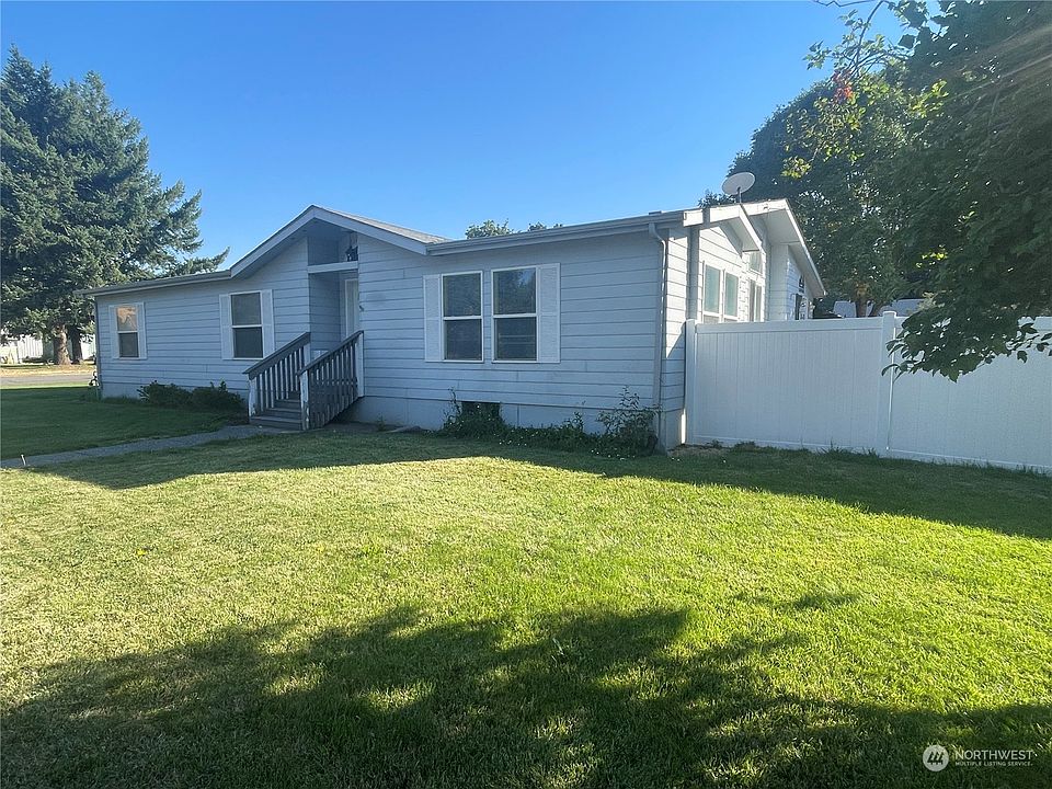 1st image of 702 E Dayton Avenue