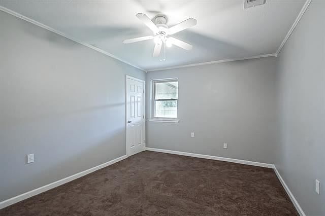 2nd image of 3208 Castle Dr
