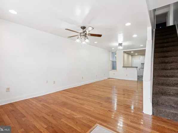 1816 S Alden St, Philadelphia, PA 19143