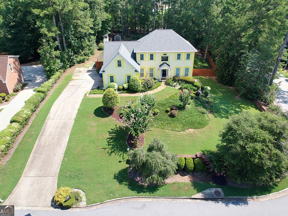 1st image of 4855 Canyon Lake Dr