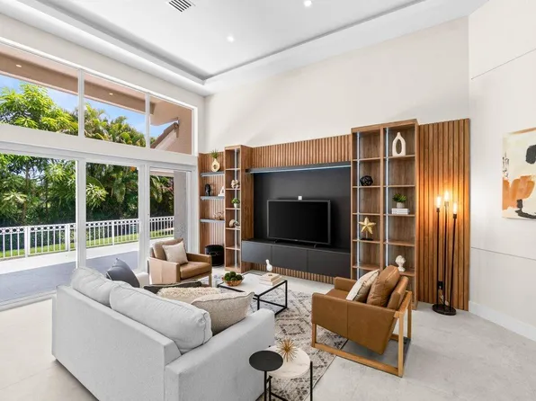 5122 Windsor Parke Drive, Boca Raton, FL 33496
