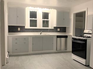 547 Broadway APT 2, Somerville, MA 02145