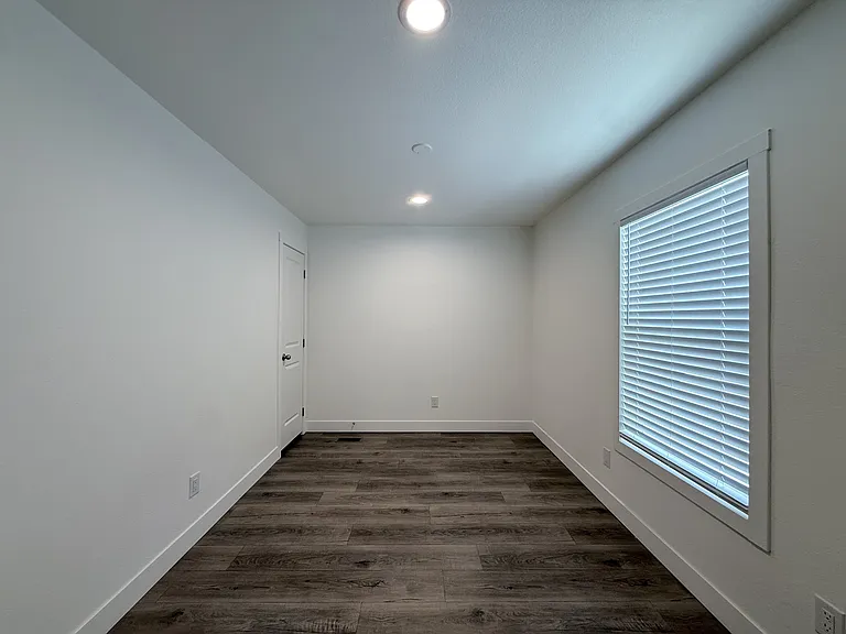 2060 N Center St #34 — Photo 21