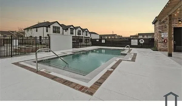 1 bed, 600 sqft, $1,500 — Photo 4