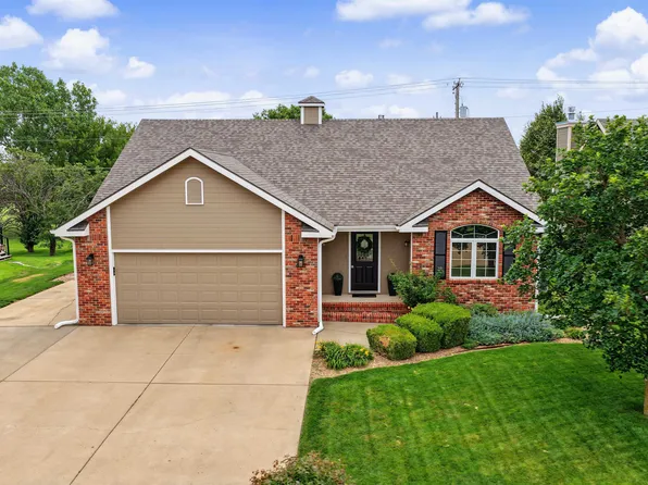 637 Seitz Dr, Salina, KS 67401