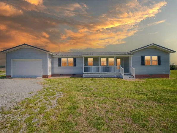 916 Acorn Hill Rd, Hobbsville, NC 27946