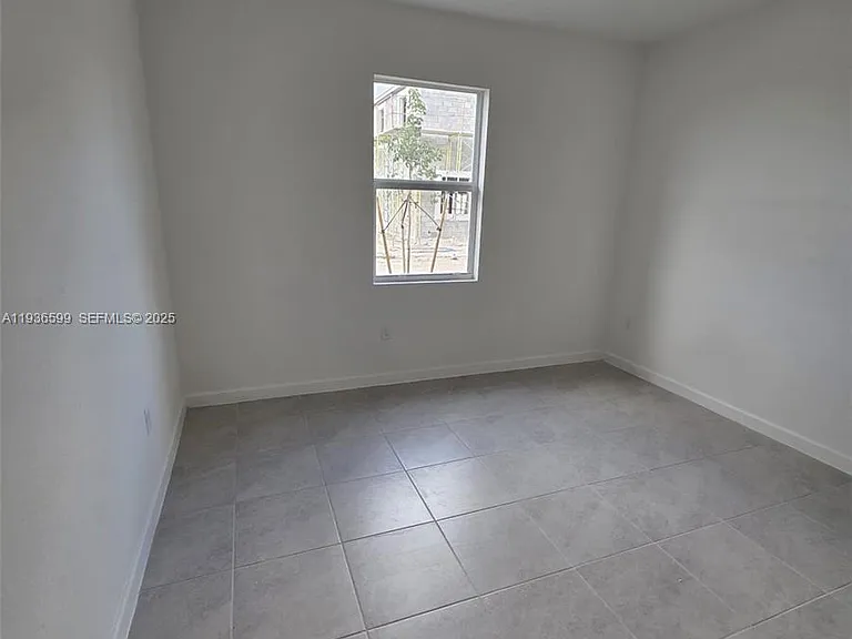 19571 SW 339th Ter — Photo 39