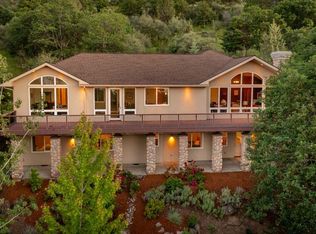 6586 Coopers Hawk Rd, Klamath Falls, OR 97601