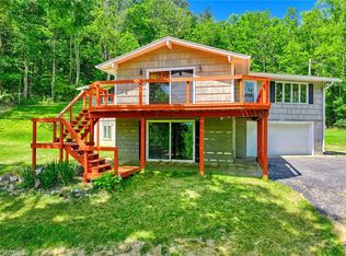 5308 Alpine Dr, Honeoye, NY 14471
