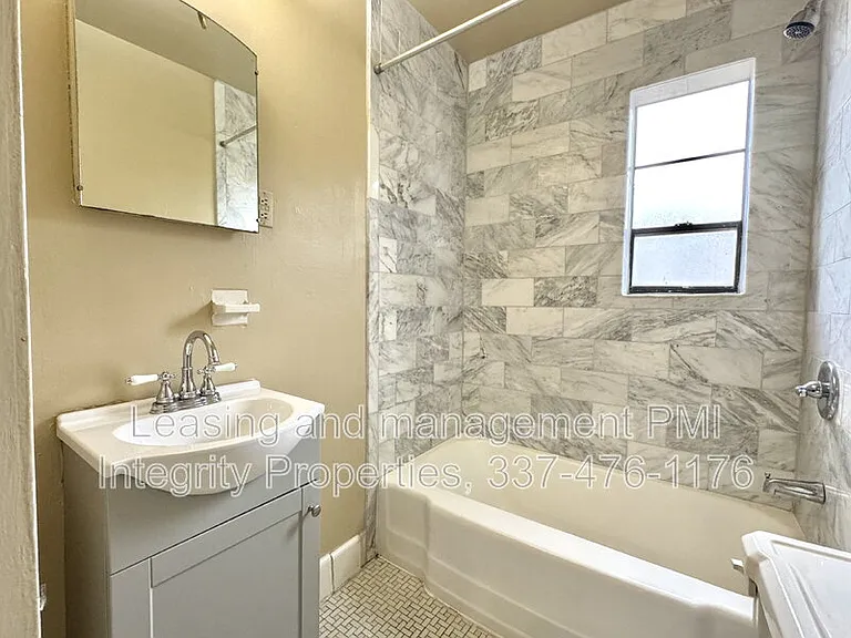 850 N 5th St #208 — Photo 14