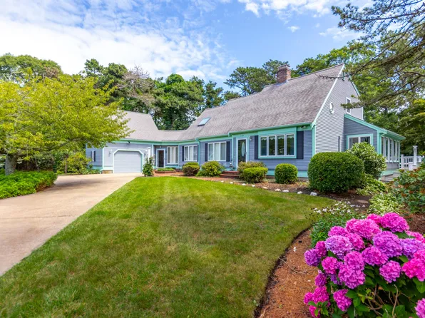 170 Whitehall Way, Hyannis, MA 02601