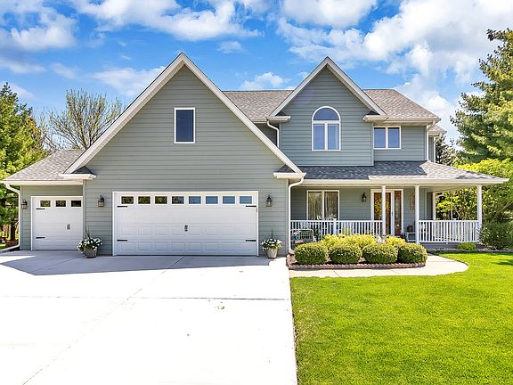 2nd image of 214 Beechwood Dr