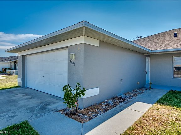 2nd image of 4101-4103 SW 7th Pl