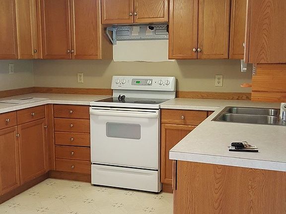 4th image of 405 Rossell Ave