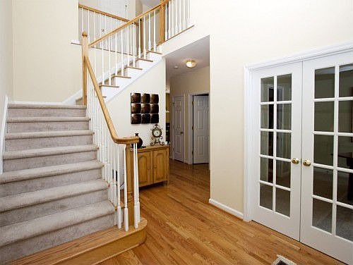 5th image of 1902 Yellowwood Ln